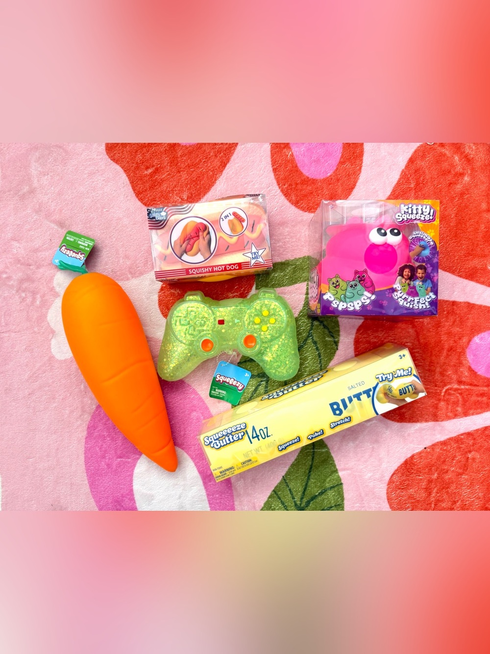 Variety of viral squishies